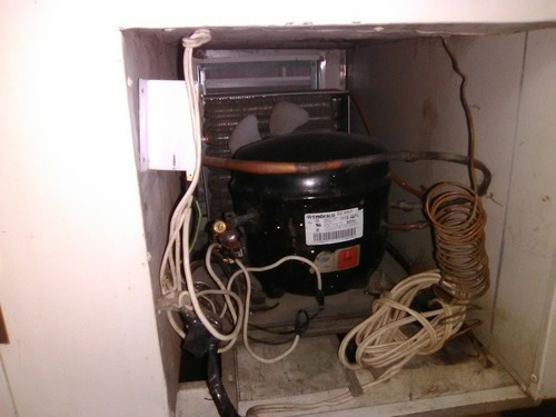Imagen 6 de 11 de Charcutero Blanco De 1.95mts De Largo, Vidrio Recto Operativ
