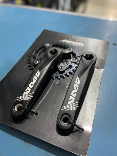 Grupo Transmisión Shimano Cues 10v Eje Cuadrado - Oscar Bike