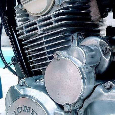 Imagem 2 de 7 de Honda Cbx Strada