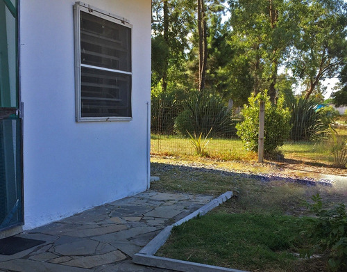 Venta Casa Dos Dormitorios Parque Del Plata Norte