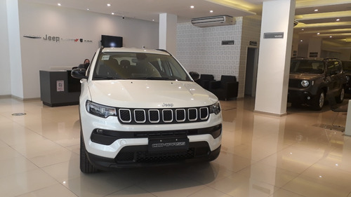 Imagen 15 de 19 de Jeep Compass Sport 1.3 Turbo 2023+