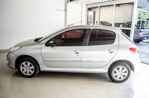 Peugeot 207 Allure 1.4 5p 2013 // 4632025