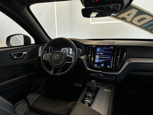 Volvo XC60 2.0 T8 HYBRID R-DESIGN AWD GEARTRONIC