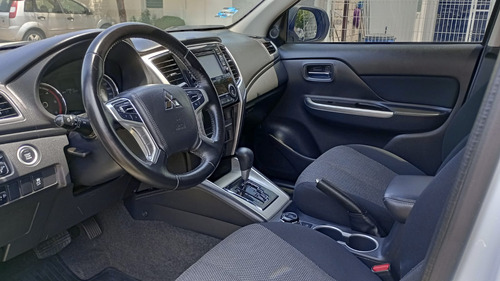 Mitsubishi L200 2.4 Cd Gls 4X4 At