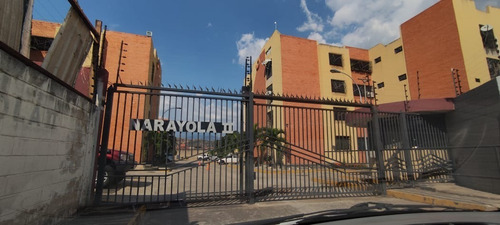 Imagen 2 de 7 de Apartamento En Venta Narayola 2 / Av Intercomunal Turmero 04166437900 / 04265330106