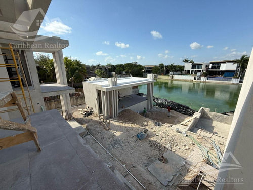 Casa En Venta En Lagos Del Sol Cancun