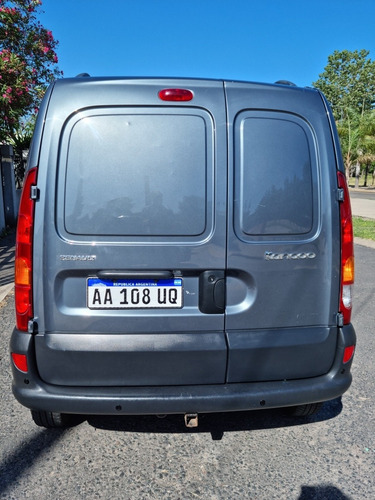 Imagen 4 de 10 de Renault Kangoo 2016 1.6 Furgon Ph3 Confort 5as Lc
