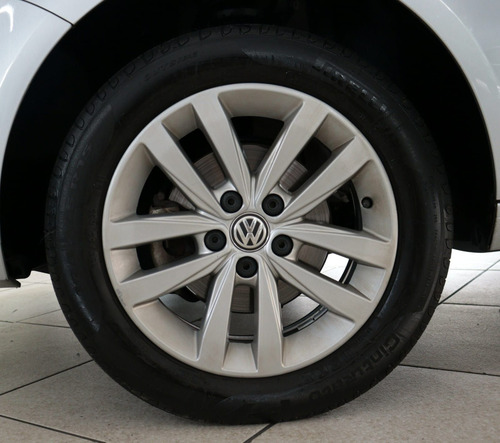 Volkswagen Fox Connect 1.6 Flex 8V 5p