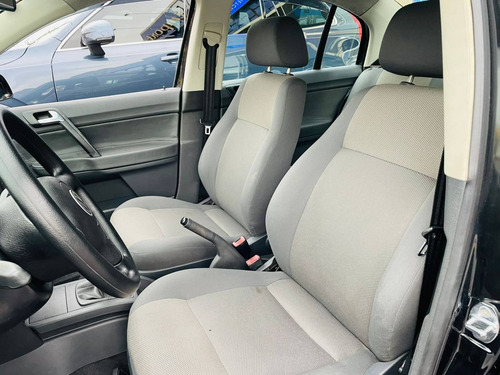Imagem 15 de 15 de Volkswagen Polo Sedan 1.6 8v Gasolina 4p Manual