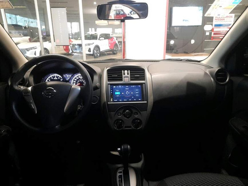Nissan Versa 1.6 16V FLEXSTART SV 4P XTRONIC