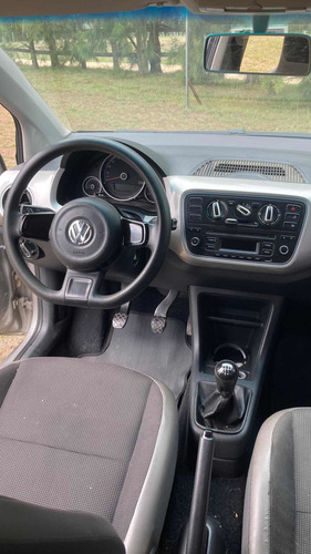 Imagen 7 de 22 de Volkswagen Up! 2016 1.0 High Up! 75cv