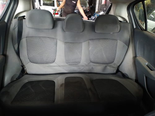 Imagem 7 de 11 de Sucata Fiat Palio Attractive 1.4 8v Evo Manual Ano 2014