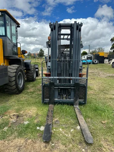 Montacargas Atm D35