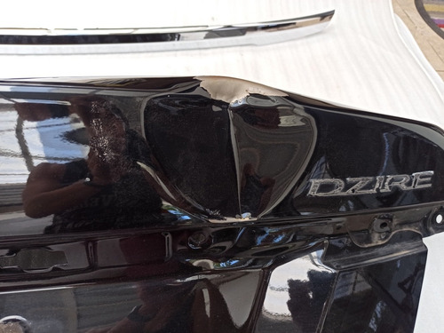 Imagen 11 de 12 de Tapa Baúl Y Moldura Trasera Golpeada Suzuki Dzire 2019
