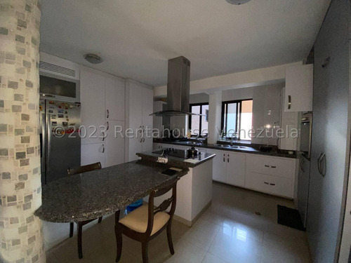 Apartamento En Venta Ubicado En Valles De Camoruco Valencia 23-19135, Eloisa Mejia