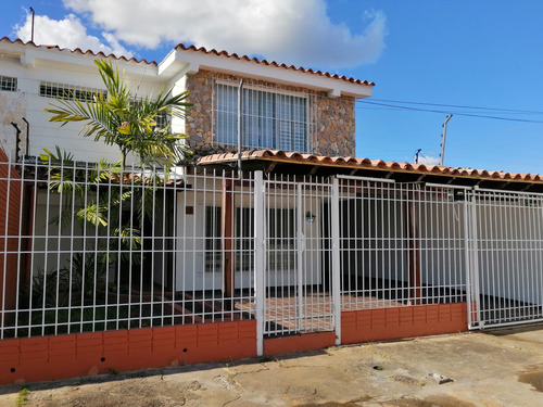 Vendo Buena Casa En La Floresta, Maturín 