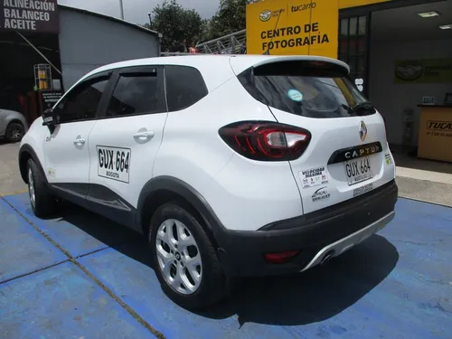 Renault Captur 4x2 2000cc Mt Aa