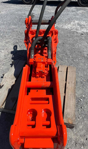 Imagen 9 de 13 de Martillo Hidraulico Para Excavadora Npk E208
