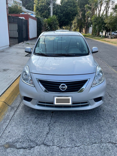 Imagen 8 de 12 de Nissan Versa