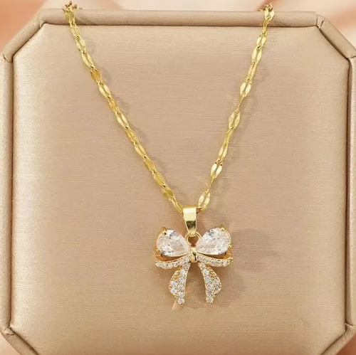 Collar Dije Moño Lazo Casual Acero Inoxidable Chapa Oro 18k Dorado
