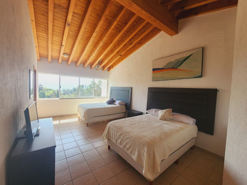 Casa Paraíso Ii Con Alberca Y Enorme Jardín Con Vistas Panorámicas En Fracc Rancho San Diego Ixtapan De La Sal Edomex