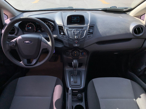 Imagen 8 de 10 de Ford Fiesta 2016 1.6 S Sedan At