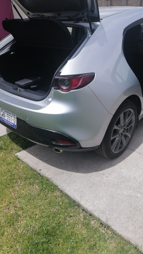 Imagen 3 de 8 de Mazda 3 I Grand Touring Hb At 2021 Plata