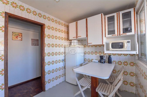 Imagem 2 de 7 de Apartamento - Residencial - 927977