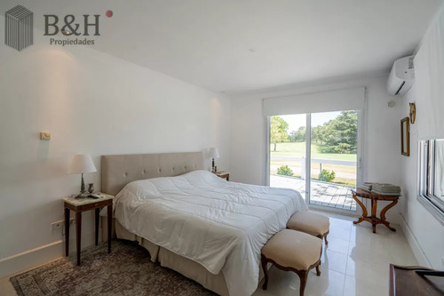 Casa Sobre El Green Del Hoyo 7 Del Cantegril Country Club