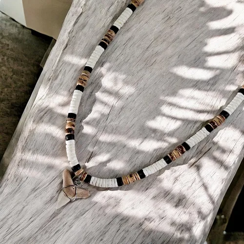 Collar De Cuentas De Concha De Coco Marrón Tigre Y Diente De