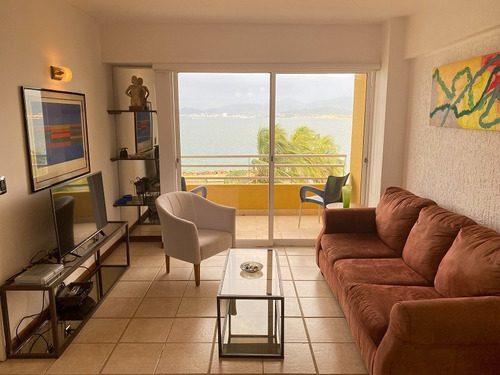 Imagen 4 de 15 de Apartamento En Alquiler Lecheria C.r Marina Mar