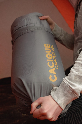 Imagen 6 de 10 de Bolsa De Dormir Cacique Camper 400 Liviana - Frío 0°c