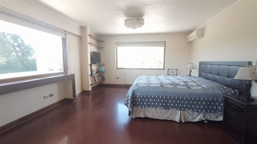 Vendo Parcela Con 5 Dorm. En Agarrobal Ii/chicureo