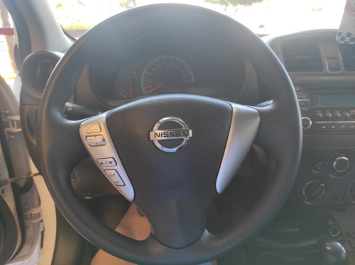 Imagen 15 de 15 de Nissan Versa 2020 1.6 Advance Mt