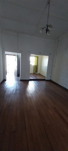 Casa En Venta De 3 Dorm. Población Papelera En Puente Alto