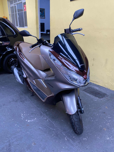 Honda Pcx Dlx 2022