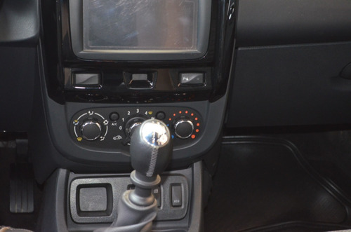 Imagen 8 de 15 de Renault Duster Oroch 2.0 Intens Dakar Mec 4x2 Fnx614