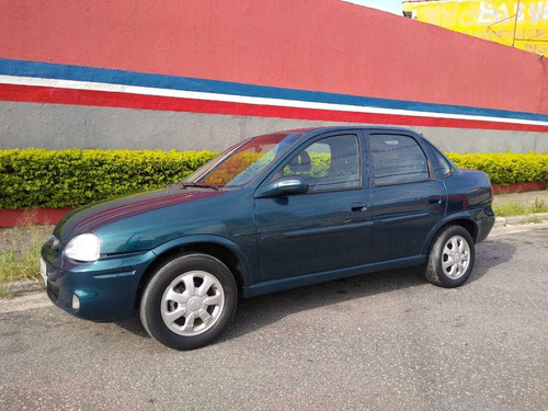 Chevrolet Corsa Sedan 1.6 8v Gls 4p