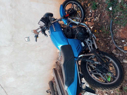 Imagem 1 de 1 de Honda Cb 400