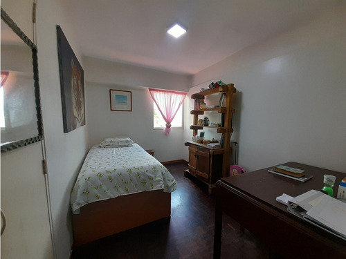 La Tahona. Venta Apartamento 112.57 Mt2 / 4h / 3b / 2e