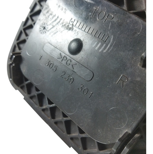 Tampa Vedaçao Farol Dir Volvo S40 V50 2008 2010 2011