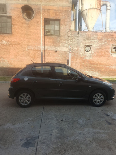Peugeot 207 2.0 Sedan Xt Hdi