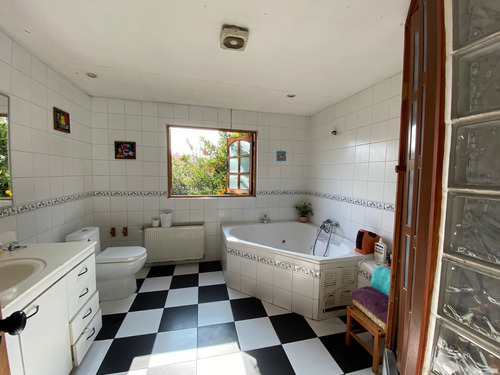 Se Vende Casa Tradicional | 576 M2 | 6d+3b | Los Orientales