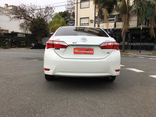 Imagen 6 de 15 de Toyota Corolla Xei 1.8