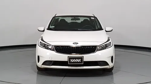 Kia Forte 2.0 L Mt