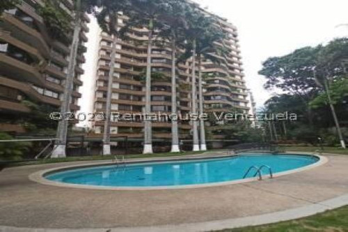 Jg Cod Flex 24-23984 Se Vende Bello Iluminado Y Espacioso Apartamento De 223 Mts En La Campiña Negociable