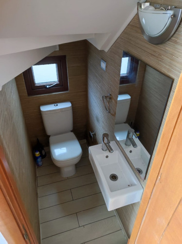 Casa Con Terraza Y Quincho Con Acceso A Laguna