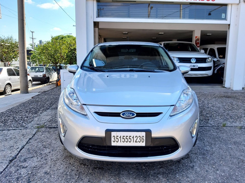 Ford Fiesta Kinetic Design 1.6 Design 120cv Titanium 2013