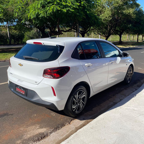 Chevrolet Onix ONIX HATCH LT 1.0 12V Flex 5p Mec.