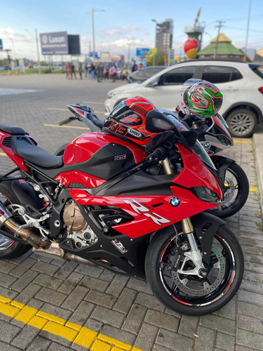 Imagem 2 de 5 de Bmw S1000rr